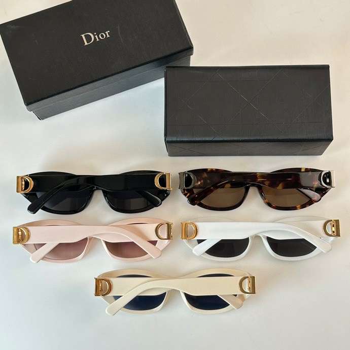 Picture of Dior Sunglasses _SKUfw52451453fw